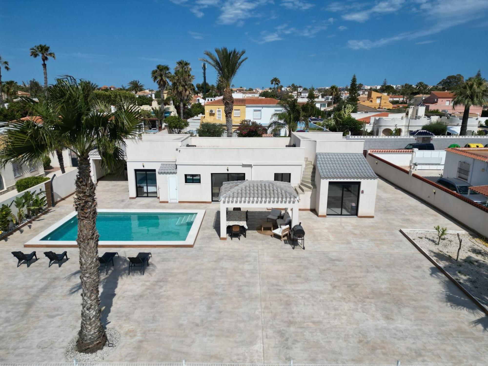 Pink Lagoon Villa Torrevieja Esterno foto